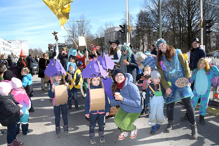 Gaudiwurm 2025 in München Unterföhring (©Foto: Ingrid Grossmann)